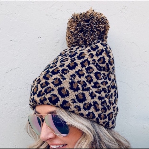 Leopard Knit Beanie Hat, Tan/Black/Camel, NWT, OS - Picture 4 of 6